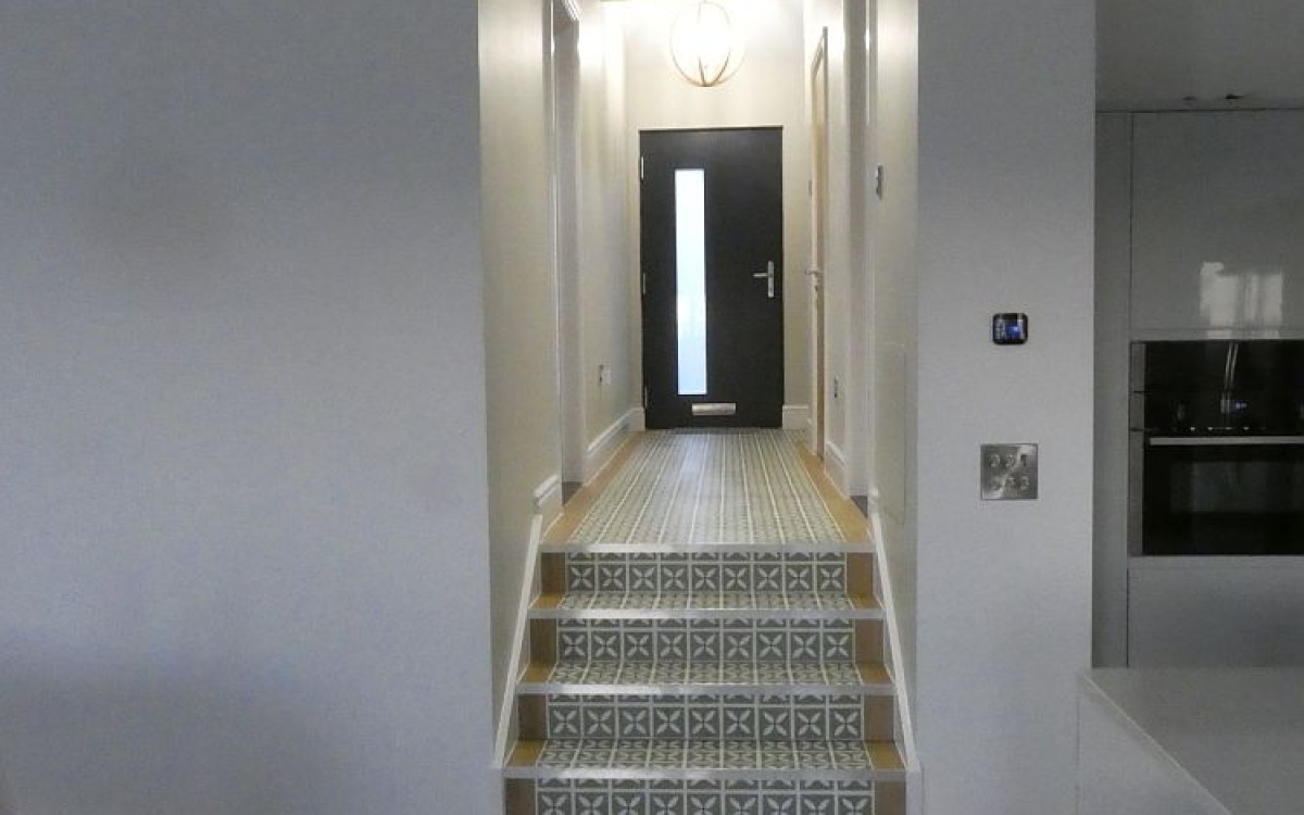 02 - Hallway